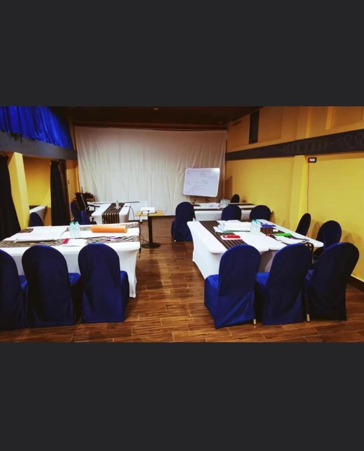 Ludrong Hotel 廷布 外观 照片